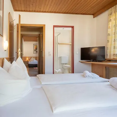 Guest house Gasthof Eschbacher Piesendorf